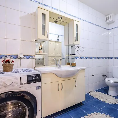 Appartement Central And Colorful Flat In Caferaga Kadikoy